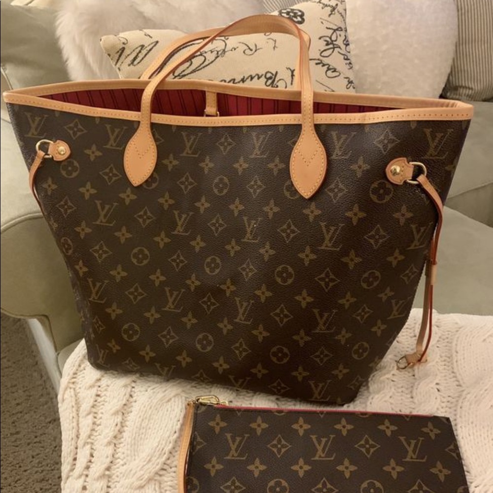 LV MM neverfull